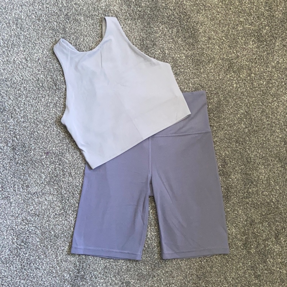Athleta Lavender Sports Top